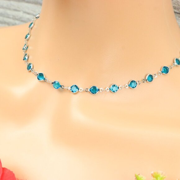 "Minimalist Necklace – Timeless, Elegant Jewelry for Her, MAR091744 - Picture 8 of 10